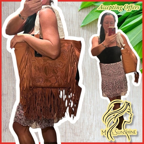 FRYE NWT - tan 100% genuine Leather laser cut fringe Tote bag - roomy - Picture 1 of 6